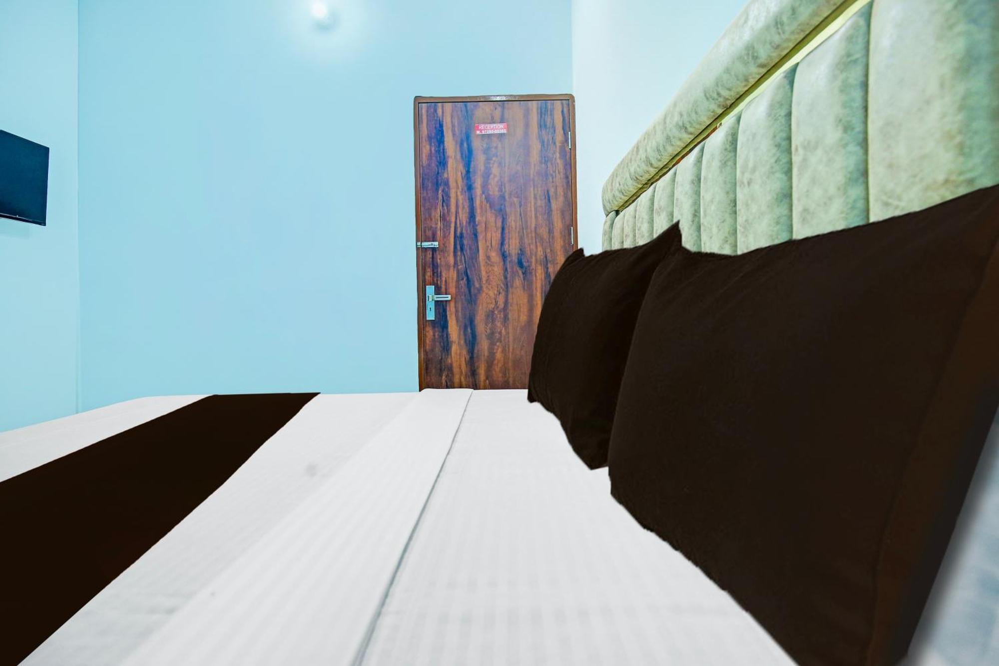 Super Hotel O Sirsa Hotel & Guest House Ngoại thất bức ảnh